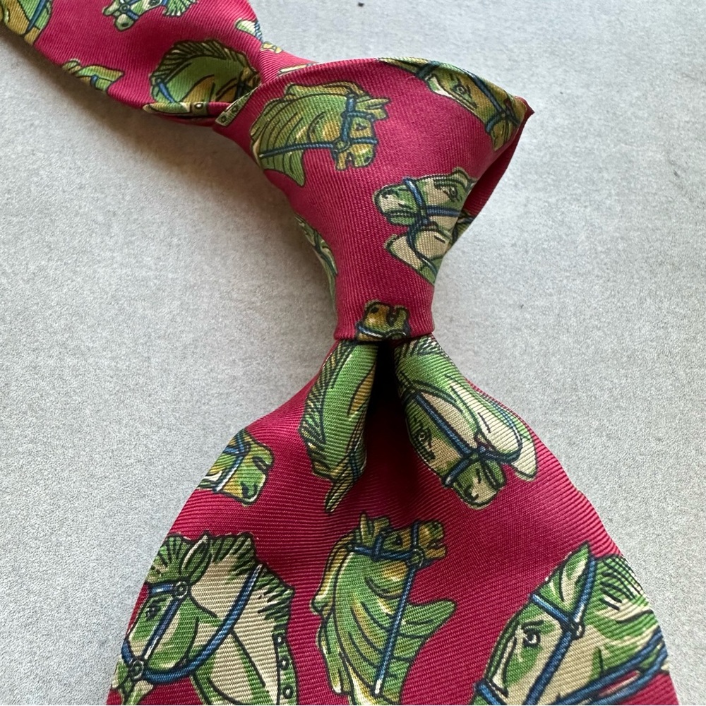 FENDI Vintage Pink and Green Horse Pattern Scarf - Picture 2 of 3